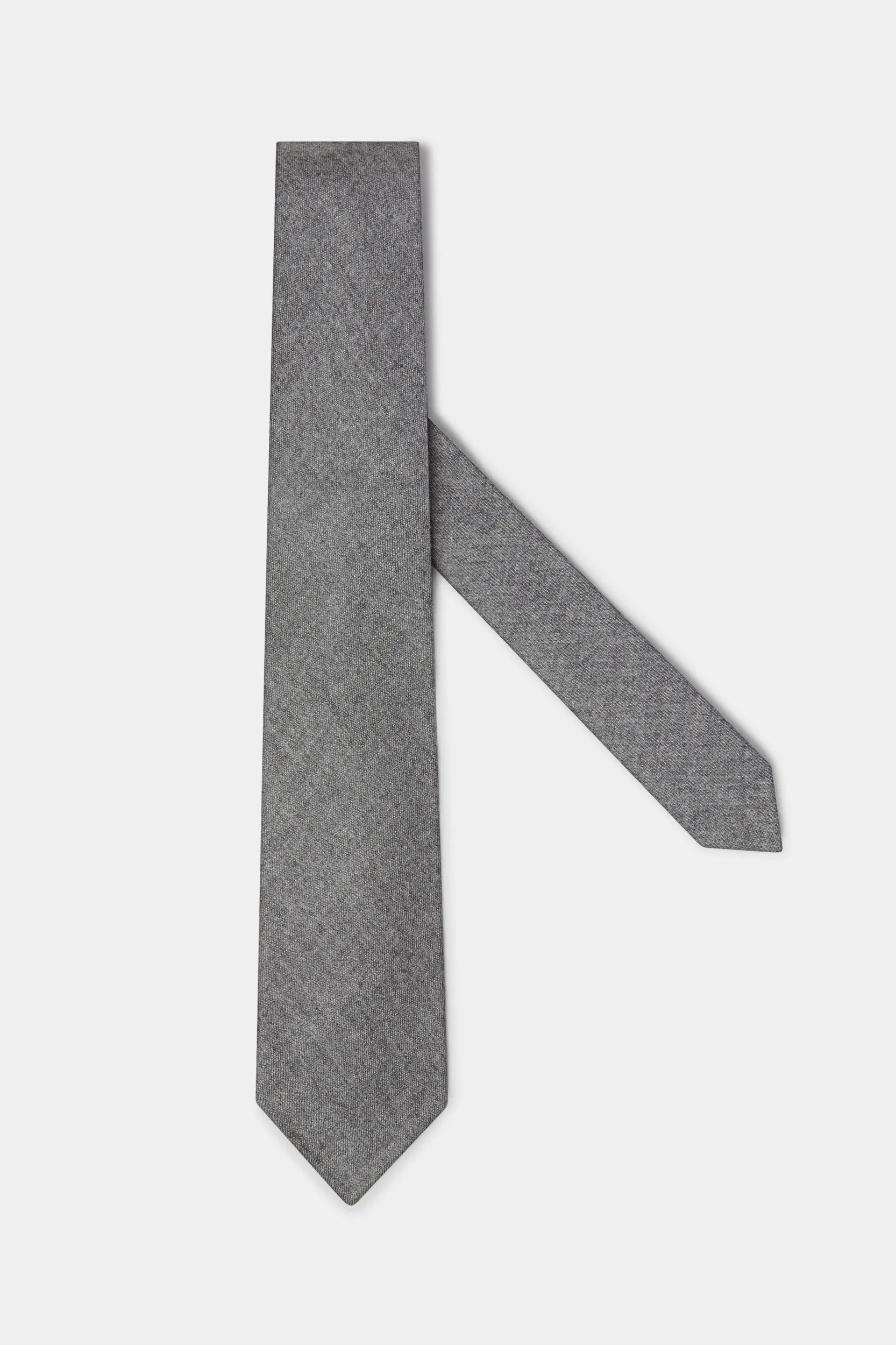 Men's Suits with Plain-Front Trouser WaistsGrey flannel tie - Hand Made In Italy