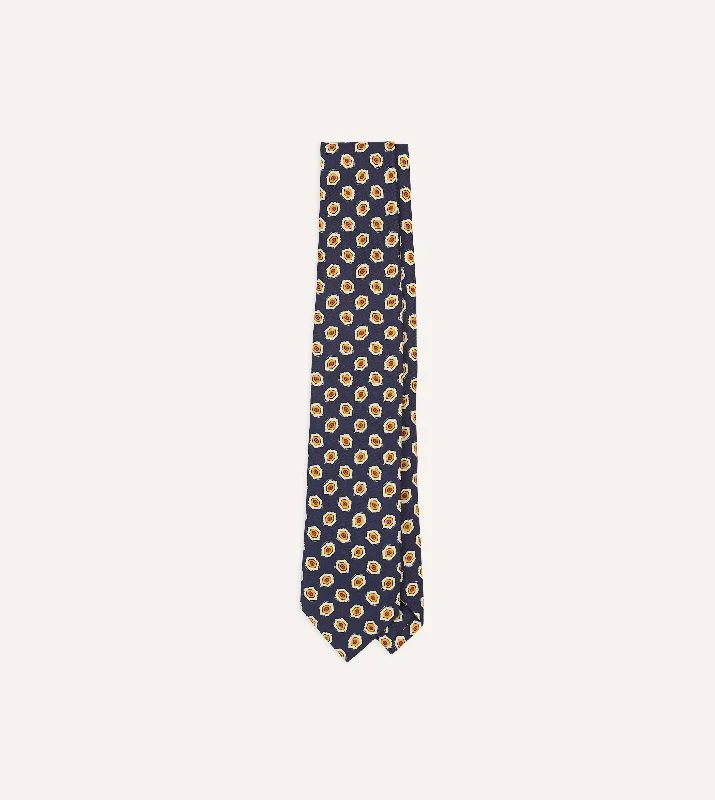 Comfortable Men's Stretch SuitsNavy Hexagon Tile Print Silk Self-Tipped Tie