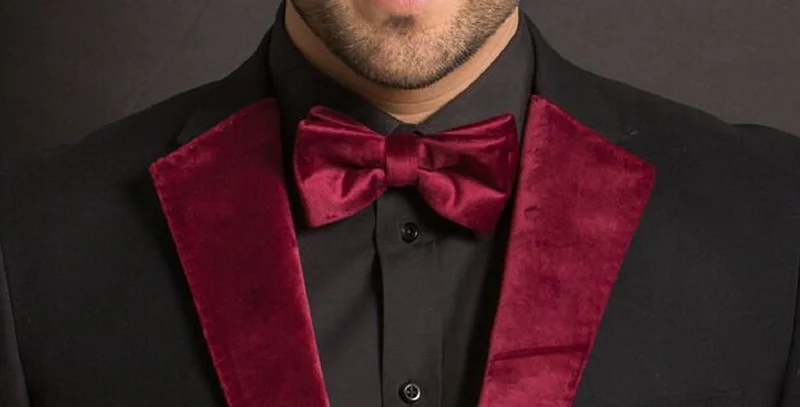 Warm Men's Wool-Blend SuitsBurgundy Velvet Bow Tie