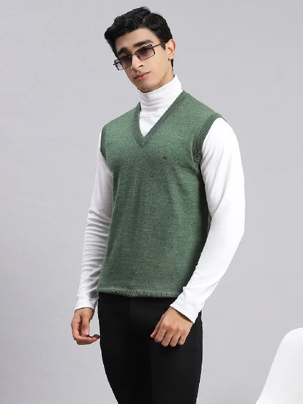 Elegant Men's Wool CoatsMen Green Solid V Neck Sleeveless Sweater