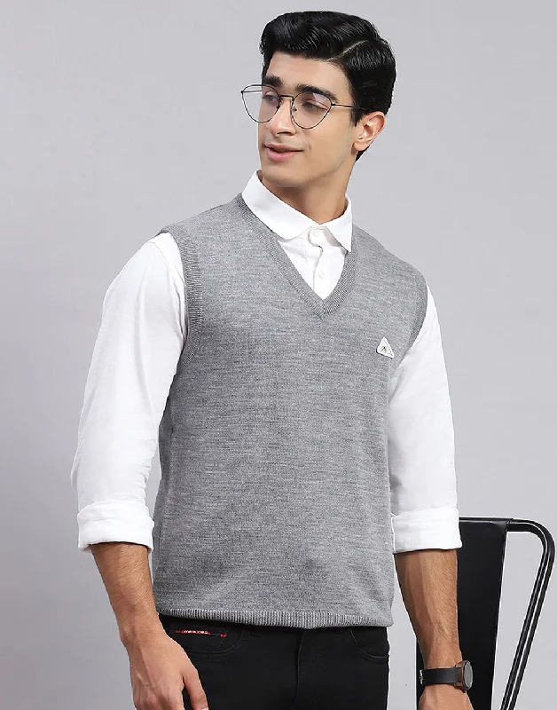 Men's Coats with Inner PocketsMen Grey Solid V Neck Sleeveless Sweater