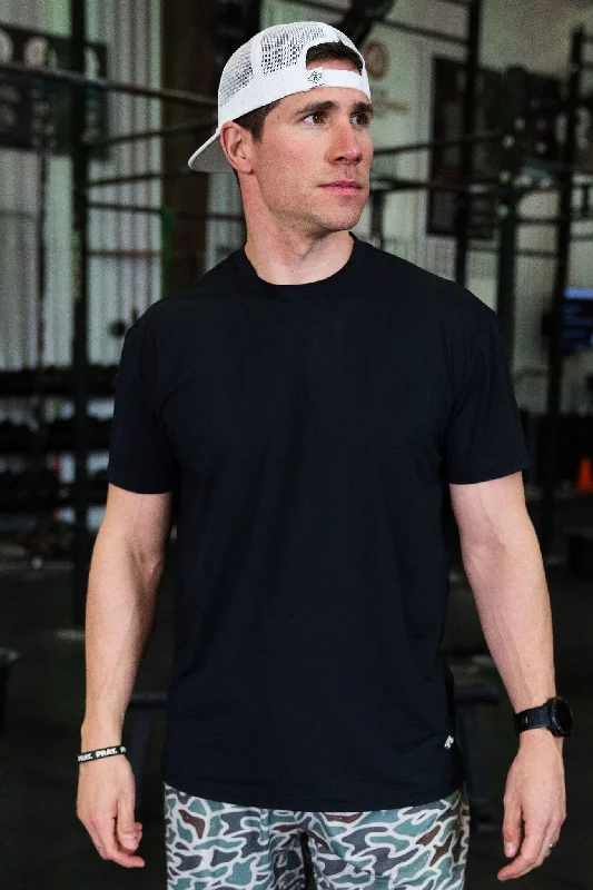 Men's Shirts with Moisture-Wicking FabricGo To Tee - Midnight Black