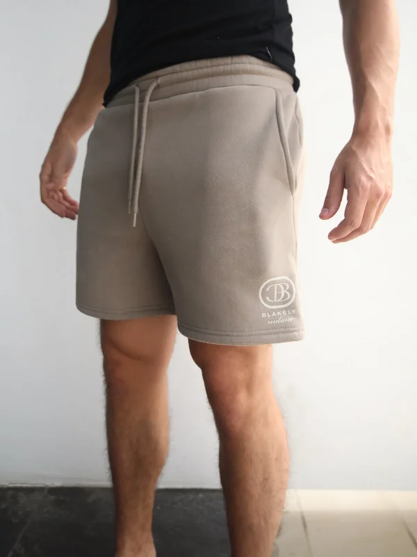 Men's Straight-Leg Jeans for a Classic FitMilano Relaxed Jogger Shorts - Light Brown