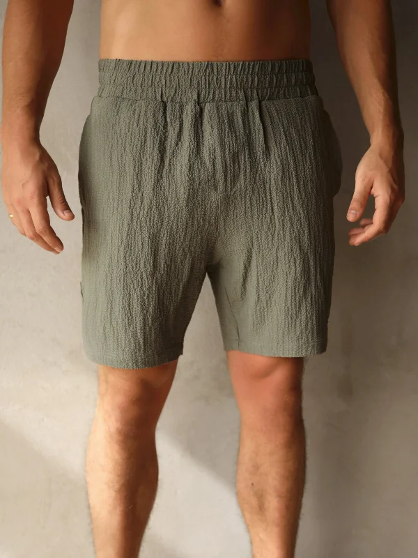 Versatile Men's ShortsSalvatore Shorts - Khaki