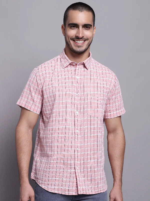 Men's Weekend Shirts for Leisurely OutingsMen's Pink Casual Medium Checks Half Sleeve Shirt