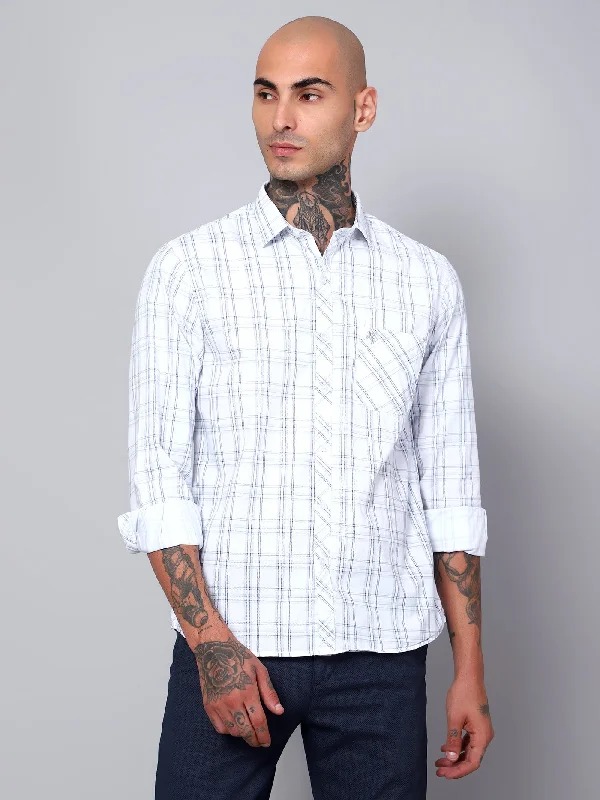 Men's Patterned Casual Shirts for Relaxed StylingMen's White Casual Medium Checks Full Sleeve Shirt