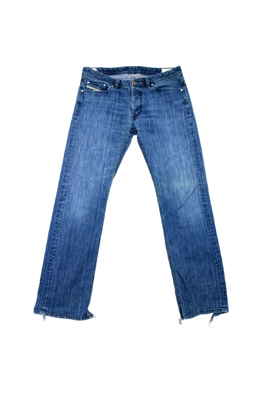 Elegant Straight-Leg Men's JeansDiesel - "Viker" Jeans