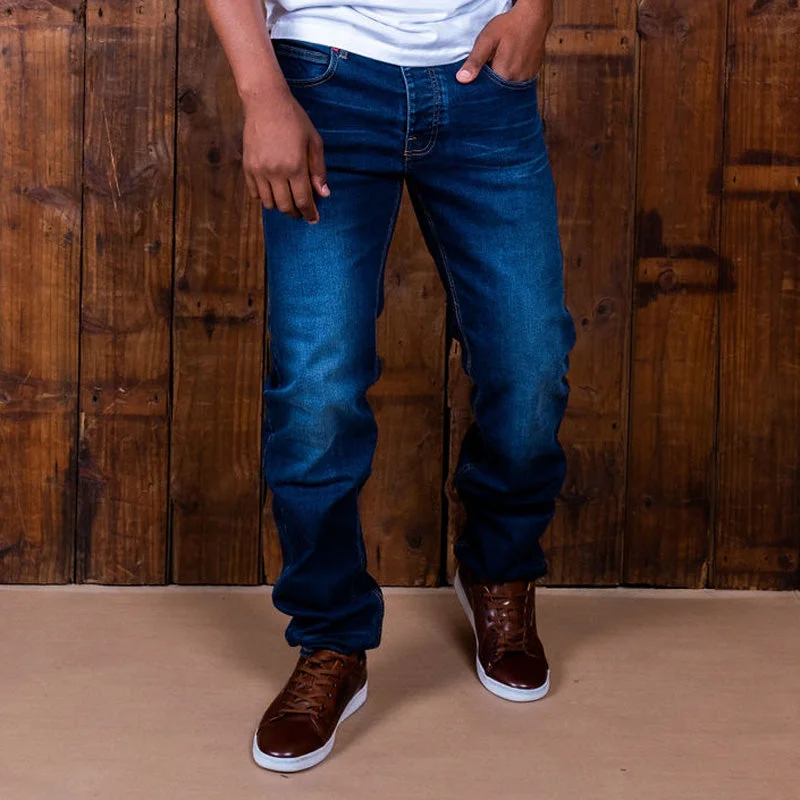 Men's Jeans Made in USAMadikwe Muscular Slim Denim Indigo Dark Wash