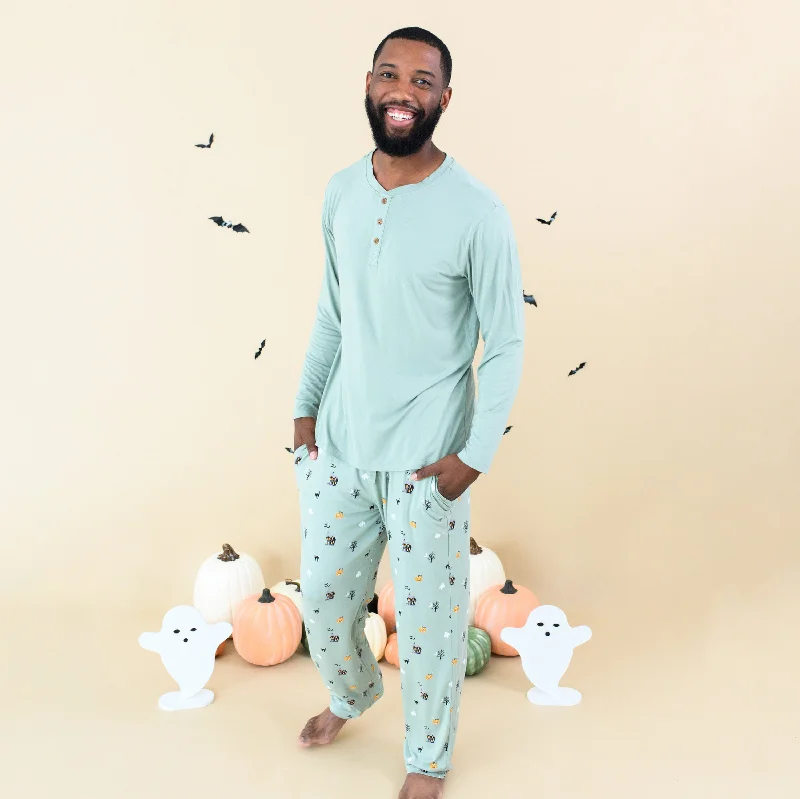 Men's Pants with Graphic PrintsMen's Lounge Pants in Spooky